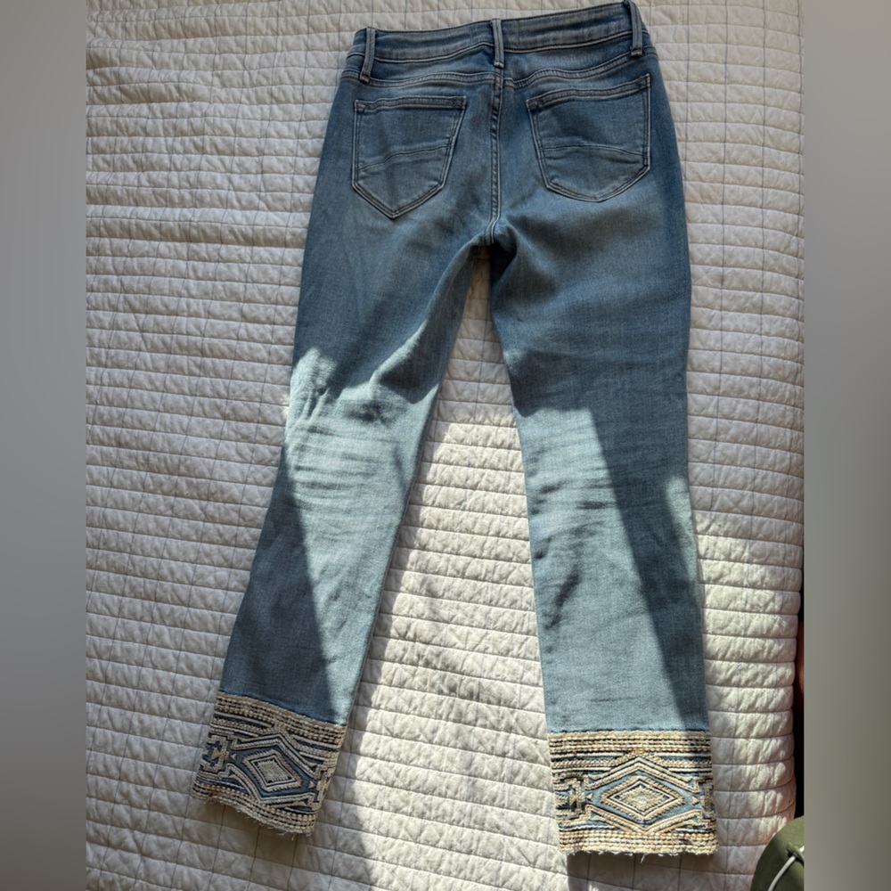 DRIFTWOOD Light Blue Cropped Jeans with Embroidery - Picture 2 of 8